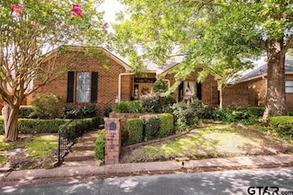 516 Hyde Park Dr, Tyler, TX 75701