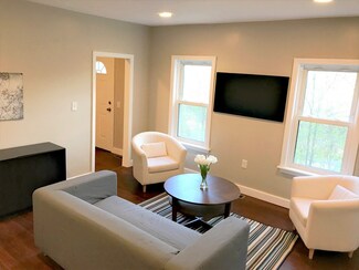 6 S Main St, Leicester, MA 01524