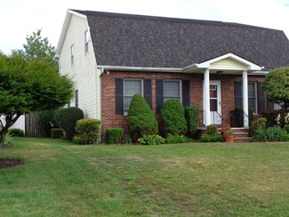 205 Bubernak Blvd, Old Forge, PA 18518