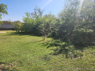 000 Sequoyah, Eufaula, OK 74432