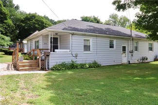 260 N Seneca St, Rittman, OH 44270