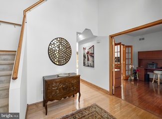 6 Vanessa Ct, Cherry Hill, NJ 08003