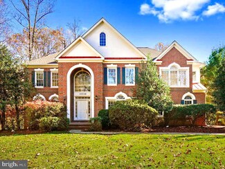 19328 Cissel Manor Dr, Poolesville, MD 20837