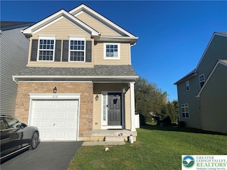 2121 Huntington Ln, Easton, PA 18040