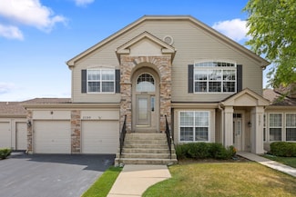 2599 Oak Dr Unit 4, West Dundee, IL 60118