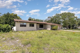808 Kensington Dr, Cocoa, FL 32922