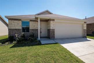 8645 Thicket Ridge St, Fort Worth, TX 76123