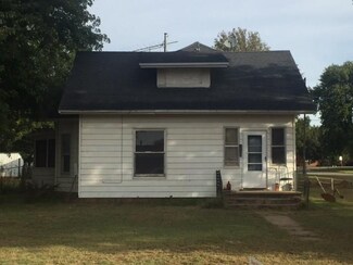 117 Vine St, Dover, OK 73734