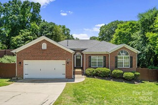 319 Elm St, Belmont, NC 28012