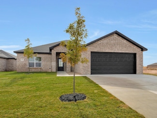 12581 Leona Dr, Canyon, TX 79015