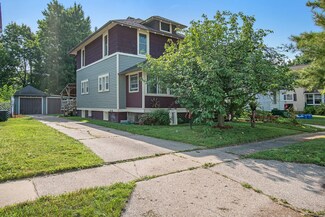 2422 Miami Ave SW, Wyoming, MI 49519