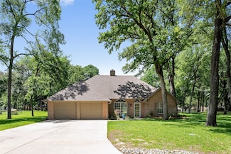 120 Royalwood Dr, Enchanted Oaks, TX 75156