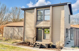 500 Pilgrim Ct Unit D, Johnson City, TN 37601