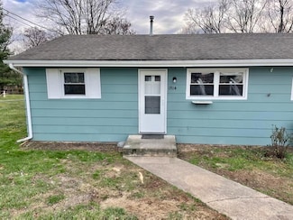 1914 Willis St, Salem, VA 24153