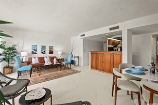 217 Prospect St Unit M10, Honolulu, HI 96813