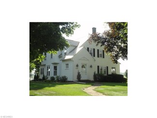 11391 E River Rd, Columbia Station, OH 44028