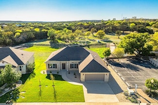 2011 Athens Ave, Kerrville, TX 78028