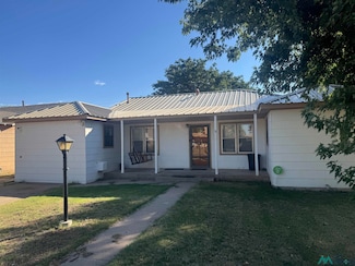 2421 Axtell St, Clovis, NM 88101