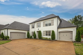 4842 Maple Walk Dr, Lakeland, TN 38002
