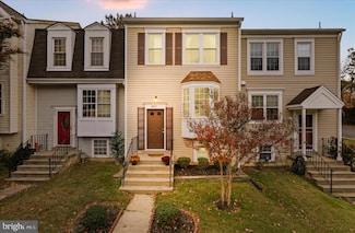 8927 Waites Way, Lorton, VA 22079