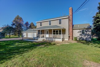 10 Mountain View Ln, Standish, ME 04084