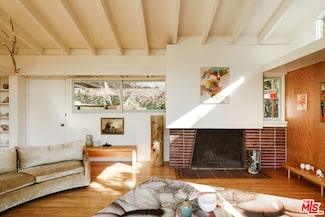 2764 Outpost Dr, Los Angeles, CA 90068