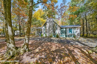 171 Bull Run, Long Pond, PA 18334
