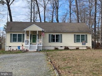 701 Lake Caroline Dr, Ruther Glen, VA 22546