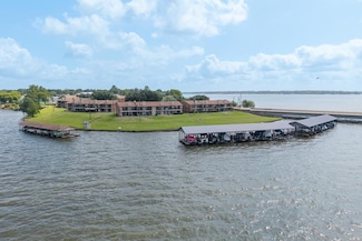 849 S Gun Barrel Ln, Gun Barrel City, TX 75156