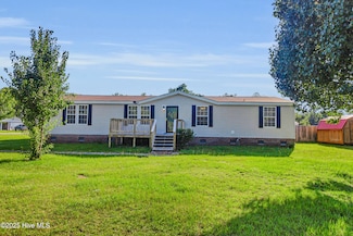 1551 Cool Springs Rd, Ernul, NC 28527