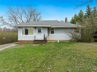 7702 W Pleasant Valley Rd, Cleveland, OH 44130