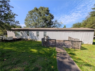 101 Bradley Dr, Liberty, SC 29657