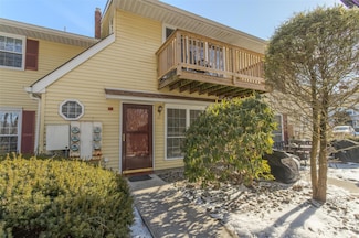 31 Homestead Village Dr, Warwick, NY 10990