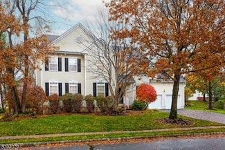 4 Hansom Rd, Basking Ridge, NJ 07920