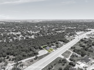 515 McDonald St, Hillsboro, TX 76645