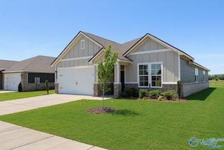 12591 Buck Rd, Athens, AL 35811