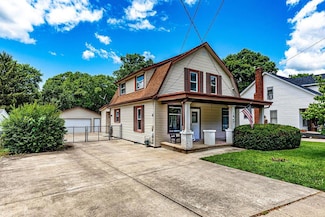 1015 Ridge Ave, Greendale, IN 47025