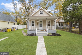 85 E 9th Ave, Pine Hill, NJ 08021