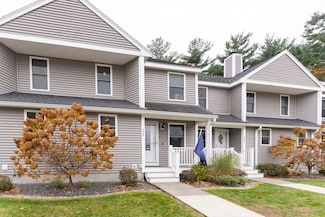 213 Bayberry Hill Ln, Leominster, MA 01453