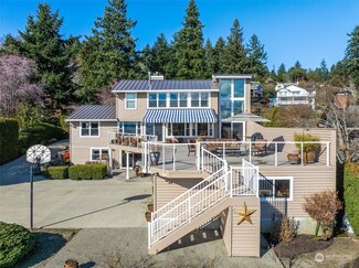 1617 SW 175th St, Burien, WA 98166