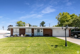 363 Oak Hill Dr, Tooele, UT 84074