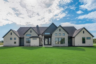 1407 Deerfield Dr, Wills Point, TX 75169