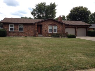 311 Holiday Ln, Greentown, IN 46936