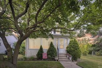 829 S 29th St, South Bend, IN 46615
