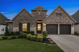 2422 Amesbury Dr, Midlothian, TX 76065