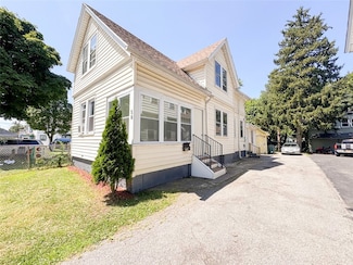 58 Flower St, Rochester, NY 14621