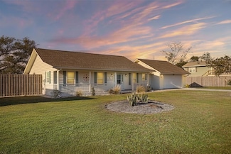 229 Balboa St, Port Saint Joe, FL 32456