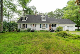 59 Jamie Dr, Wilder, VT 05088