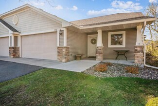 950 Keystone Ct N Unit 4, Hudson, WI 54016