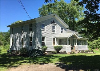 10208 Hardpan Rd, Angola, NY 14006